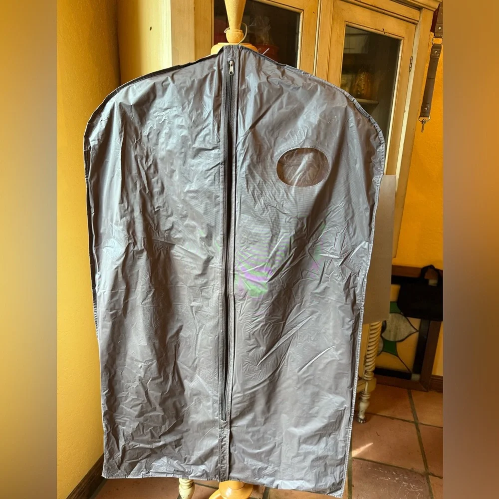 Garment bag